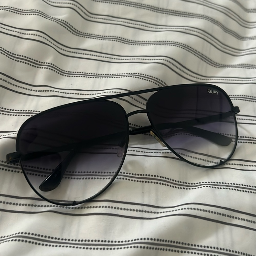 QUAY high key aviator sunglasses